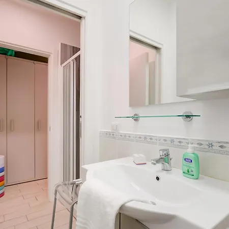 Apartment Serafina 50m From The Sea - With Ac - Happy *